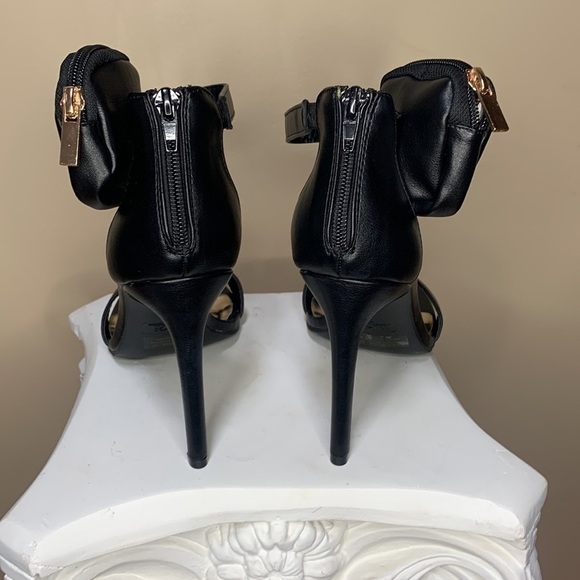 ROUGE Black Stiletto Square Sandals - Picture 6 of 9